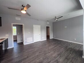 204 NW 18th St in Gainesville, FL - Building Photo - Building Photo