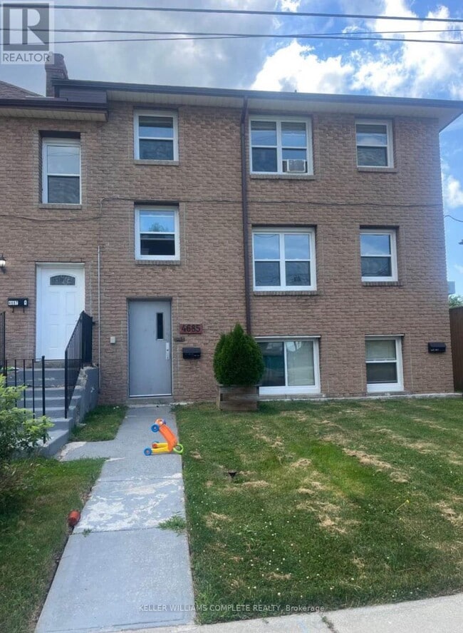 property at 4685-4685 1st Ave