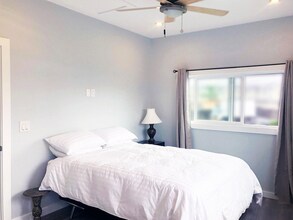 860 Halula Pl in Kailua, HI - Building Photo - Building Photo