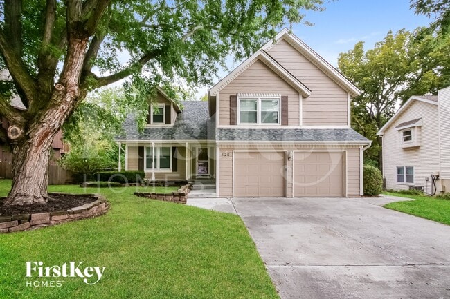 property at 425 N Mesquite St