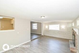 6238 Green Pine Ln in Jacksonville, FL - Building Photo - Building Photo