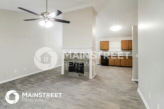 6820 Summit View Dr in Flowery Branch, GA - Building Photo - Building Photo