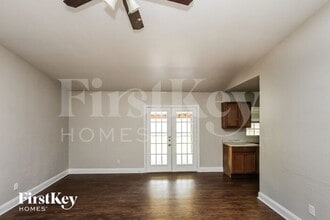 6418 Briarknoll Dr in Garland, TX - Building Photo - Building Photo