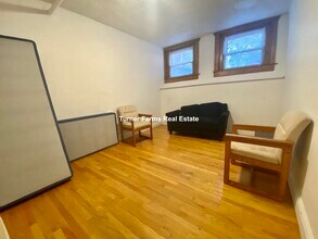99 Hancock St, Unit B1 in Cambridge, MA - Building Photo - Building Photo