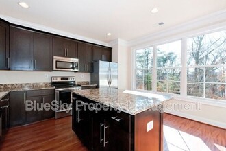 1570 Wickham Pond Dr in Charlottesville, VA - Building Photo - Building Photo