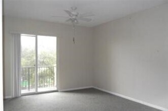 520 SE 5th Ave, Unit 1107 in Fort Lauderdale, FL - Building Photo - Building Photo