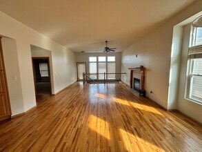 726 SW Mifflin Rd in Topeka, KS - Foto de edificio - Building Photo