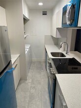 4523 Treehouse Ln, Unit H in Tamarac, FL - Building Photo - Building Photo