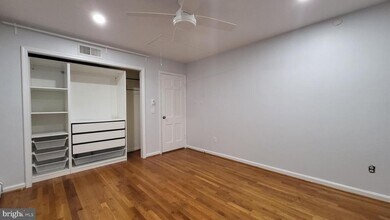 8012 Falstaff Rd in McLean, VA - Building Photo - Building Photo