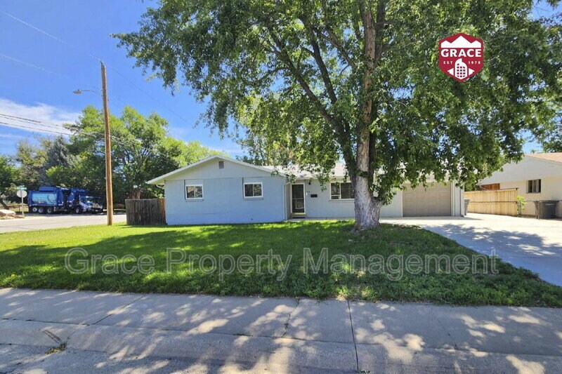 700 S Miller Ave in Lafayette, CO - Building Photo