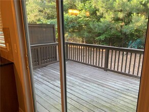 1569 Liberty Pkwy NW in Atlanta, GA - Building Photo - Building Photo