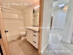 601 Mountain Rd NW in Albuquerque, NM - Building Photo - Building Photo