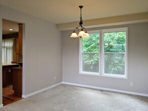 11442 179th Ct NE in Redmond, WA - Building Photo - Building Photo