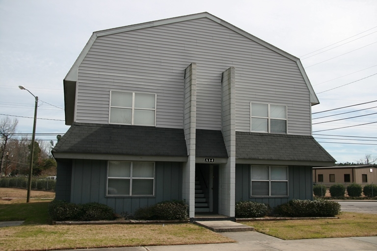 Hampton Place Apartments in Kingstree, SC - Foto de edificio