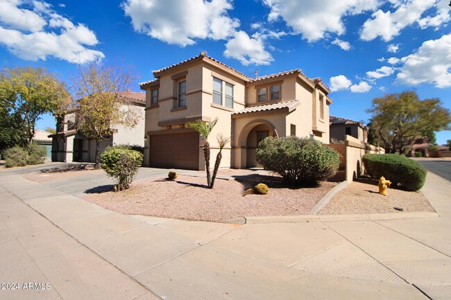 3058 E Michelle Way in Gilbert, AZ - Foto de edificio - Building Photo