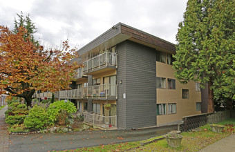 Royal Point in New Westminster, BC - Building Photo - Building Photo