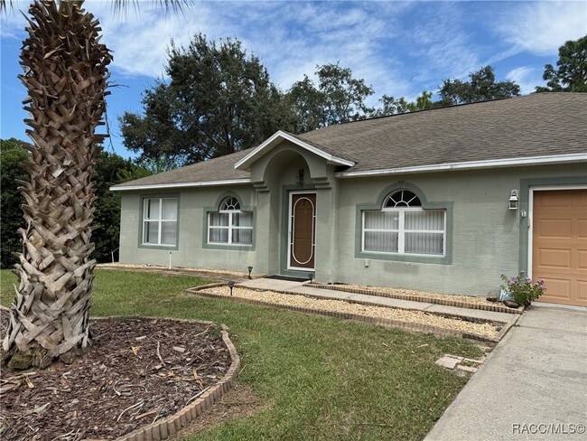 3 Lindwood Ct in Homosassa, FL - Building Photo - Building Photo
