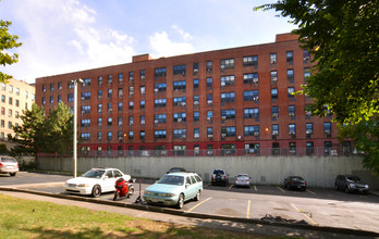 Mott Haven Apartments in Bronx, NY - Building Photo - Building Photo