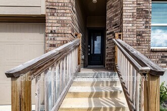 14031 Southton Basin in San Antonio, TX - Building Photo - Building Photo