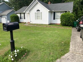 3501 Chistow Rd in Matthews, NC - Building Photo - Building Photo