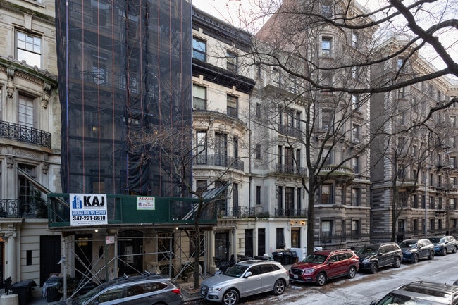 312 W 92nd St in New York, NY - Building Photo - Building Photo