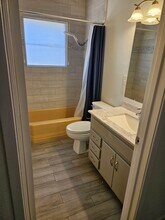 1007 Utopia Ln in San Antonio, TX - Building Photo - Building Photo