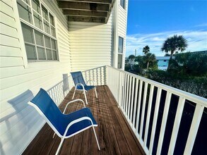 135 Shoals Cir in North Redington Beach, FL - Building Photo - Building Photo