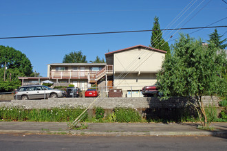 28th Ave Terrace in Portland, OR - Building Photo - Building Photo