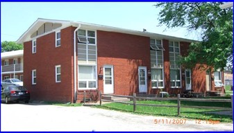 Bridge Avenue Townhouses Apartments