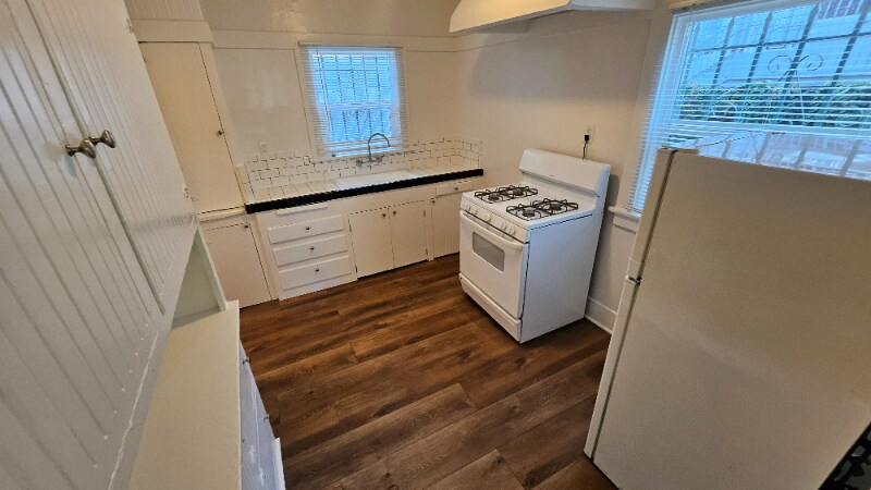 1414 Logan St in Los Angeles, CA - Building Photo