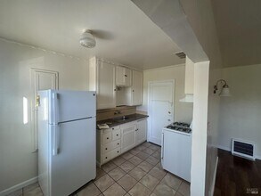900 Mare Island Way in Vallejo, CA - Building Photo - Building Photo
