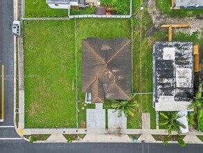 1514 NW 5th Ave in Homestead, FL - Building Photo - Building Photo