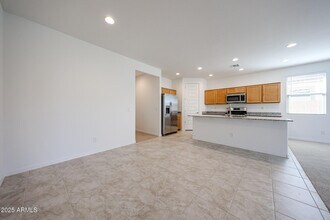 25148 N 172nd Dr in Surprise, AZ - Building Photo - Building Photo