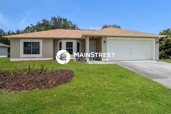 property at 811 Hawaii Ave NW