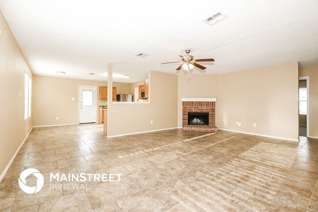 14802 Canyon Ridge Dr in Balch Springs, TX - Building Photo - Building Photo