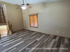 3 BED 2 BATH HOME NEAR MORNINGSIDE PARK in Sioux Falls, SD - Building Photo - Building Photo