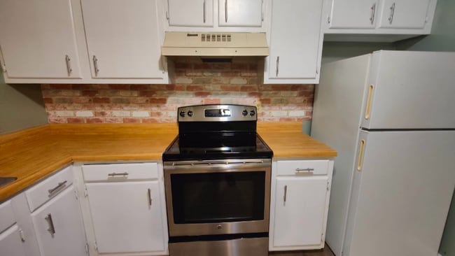 property at 401 Duke St
