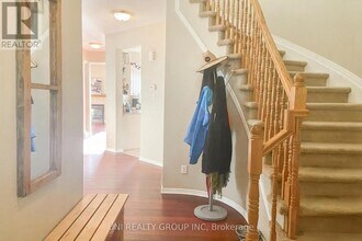 131 Lamplighters Dr in Ottawa, ON - Building Photo - Building Photo