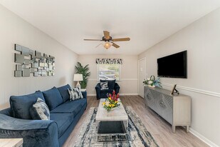 The Park at Verona New in Lakeland, FL - Building Photo