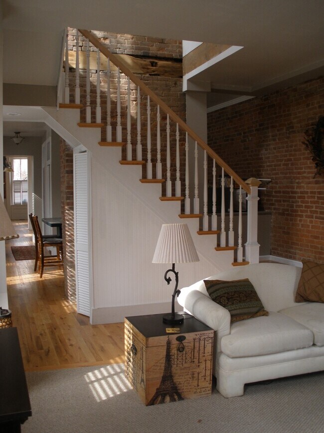 1339 W North Ave, Unit Floor1 in Pittsburgh, PA - Building Photo - Building Photo