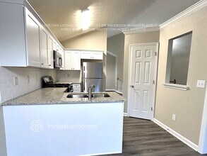 118 Williamsburg Dr in Dallas, GA - Foto de edificio - Building Photo