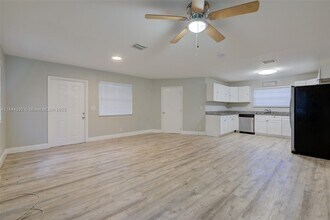 1224 NE 2nd Ave in Fort Lauderdale, FL - Building Photo - Building Photo