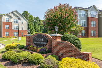 The Reserve at Regents Center in Lexington, NC - Foto de edificio - Building Photo