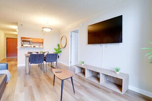 401 12th St S in Arlington, VA - Building Photo