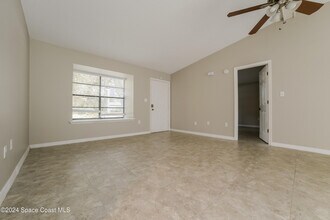 1223 Waffle St SE in Palm Bay, FL - Building Photo - Building Photo