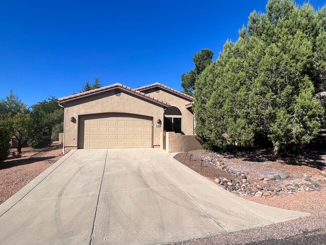 property at 305 Indian Cliffs Rd