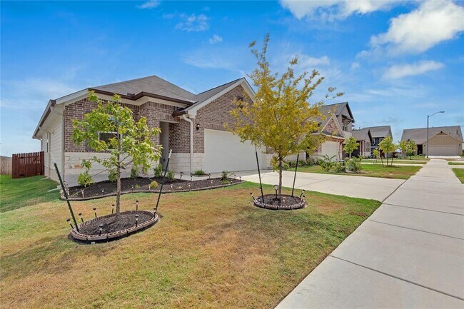 106 Pinyon Pine Pass in Hutto, TX - Building Photo - Building Photo