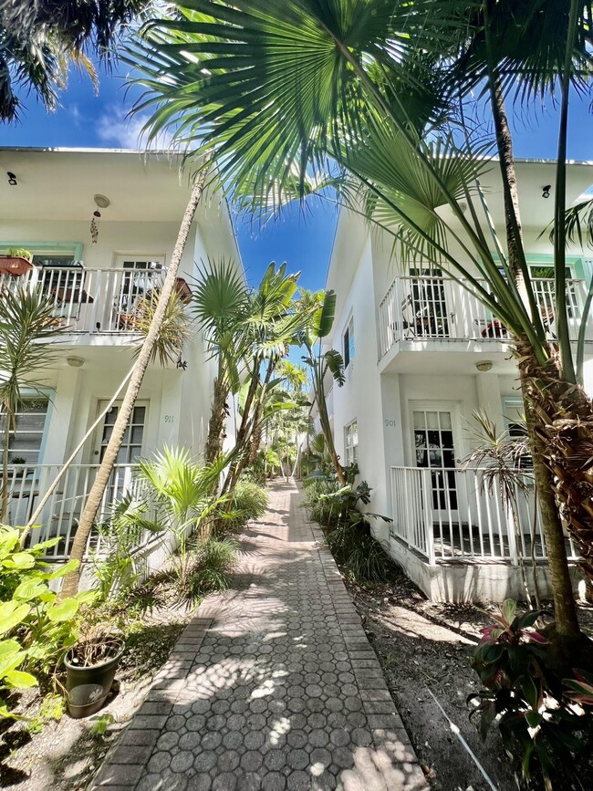 property at 901 Meridian Ave
