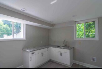 2368 Jefferson Terrace in East Point, GA - Building Photo - Building Photo