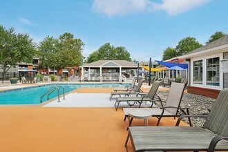 Arbors of Anderson in Cincinnati, OH - Building Photo - Building Photo